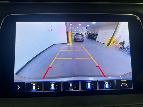 Used 2020 Cadillac XT4 Sport image 22