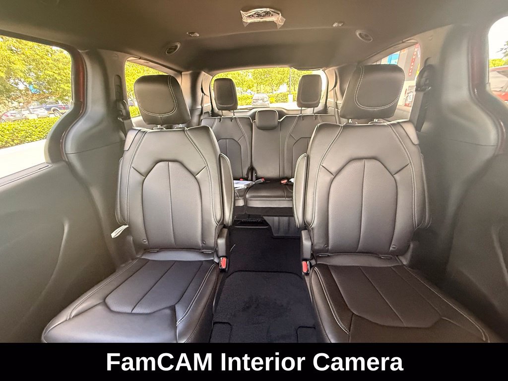 New 2027 Chrysler Pacifica Select w/ Family Tech Group FWD image 25