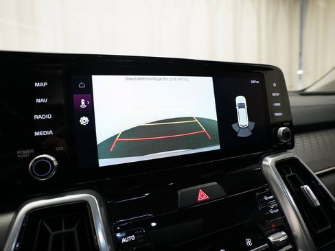 Certified 2023 Kia Sorento SX image 20