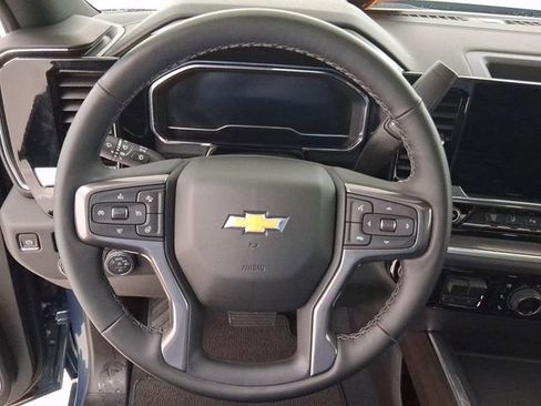 Used 2025 Chevrolet Silverado 2500 High Country w/ High Country Premium Package image 22