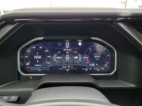 Used 2022 GMC Sierra 1500 AT4 w/ AT4 Premium Package image 23