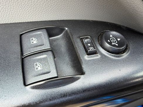 Used 2018 Chevrolet Colorado W/T w/ WT Convenience Package image 7