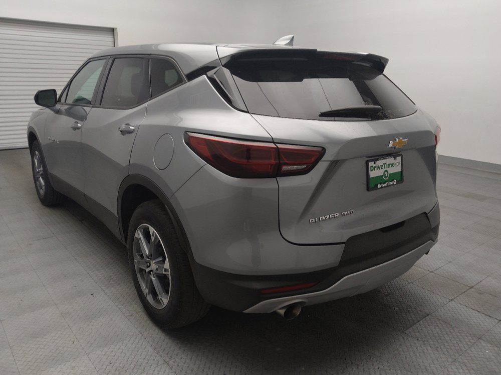 Used 2025 Chevrolet Blazer LT AWD/4WD image 5