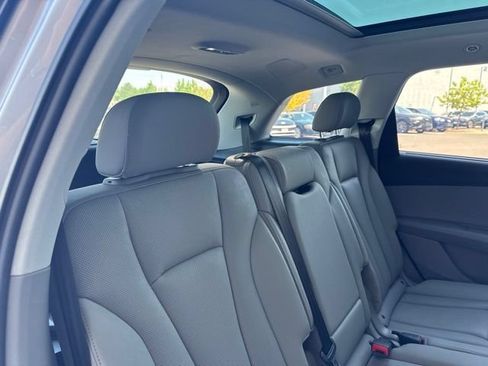 Used 2020 Audi Q7 3.0T Prestige w/ Prestige Package AWD/4WD image 10