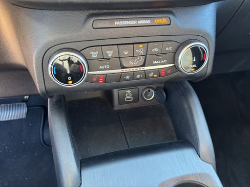 Used 2024 Ford Escape Active image 33