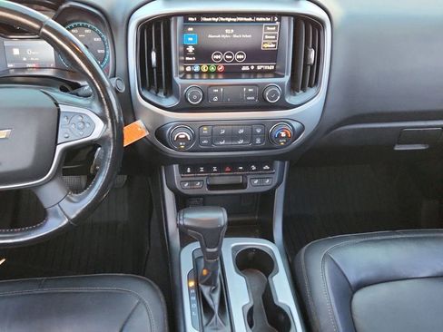 Used 2019 Chevrolet Colorado ZR2 image 11