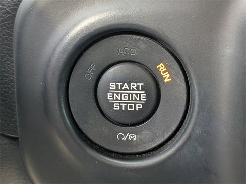 Used 2021 Jeep Wrangler Unlimited Rubicon w/ Steel Bumper Group image 30