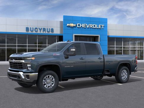 New 2026 Chevrolet Silverado 2500 LT image 2