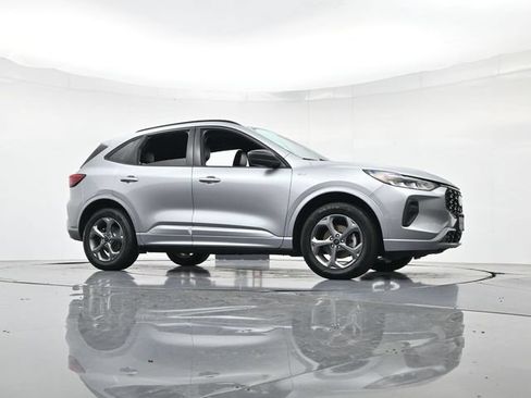 Certified 2024 Ford Escape ST-Line AWD/4WD image 36