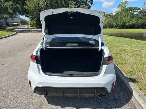 Certified 2025 Toyota Corolla SE FWD image 11