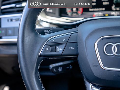 Used 2023 Audi Q8 Premium Plus w/ Premium Plus Package AWD/4WD image 17