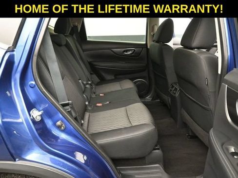Used 2018 Nissan Rogue SV AWD/4WD image 41