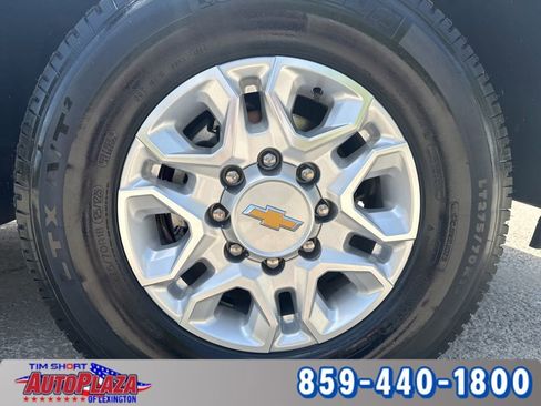 Used 2025 Chevrolet Silverado 3500 LT w/ Convenience Package AWD/4WD image 40