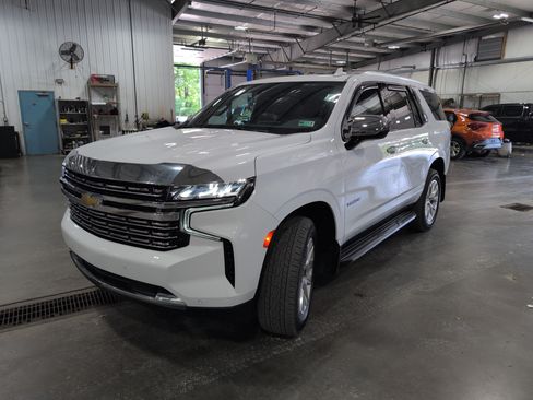Used 2024 Chevrolet Tahoe Premier AWD/4WD image 6