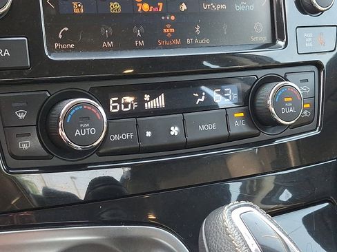 Used 2019 Nissan Maxima 3.5 SV image 15