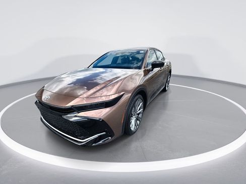 New 2026 Toyota Crown w/ Advanced Technology Package AWD/4WD image 4