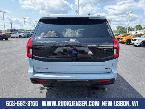 New 2027 Ford Expedition Max Platinum w/ Stealth Performance Package AWD/4WD image 4