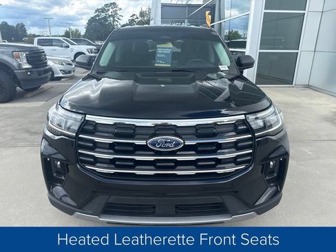 Certified 2025 Ford Explorer Active w/ Active Comfort Package RWD image 2