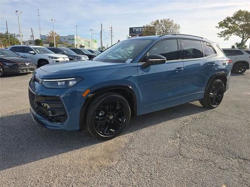 New 2026 Volkswagen Tiguan SE R-Line image 6