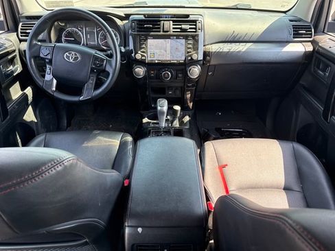 Used 2021 Toyota 4Runner TRD Off-Road Premium w/ Moonroof Package AWD/4WD image 18