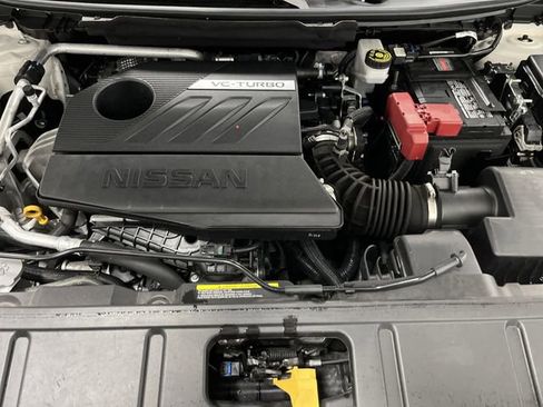 Used 2023 Nissan Rogue SL w/ SL Premium Package image 37