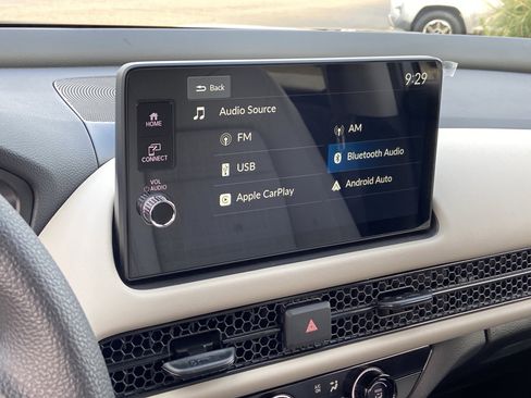 New 2026 Honda HR-V LX image 32