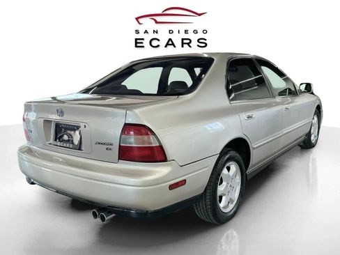 Used 1995 Honda Accord EX image 4