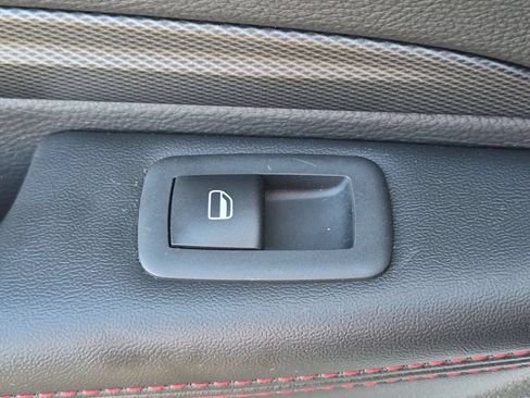 Used 2025 Dodge Durango GT RWD image 29