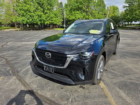 Used 2025 MAZDA CX-90 3.3 Turbo w/ Preferred Package AWD/4WD image 2