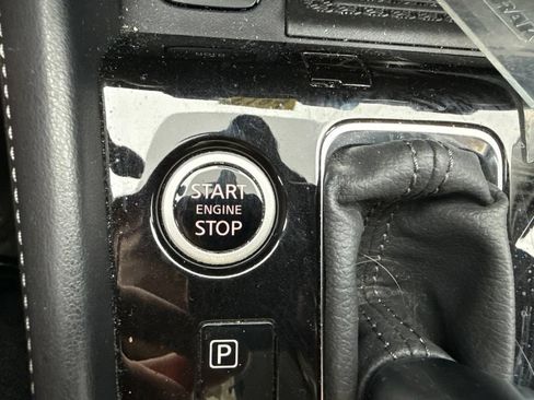 Used 2024 Nissan Kicks SV w/ Interior Electronics Package FWD image 26