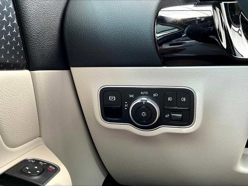 New 2026 Mercedes-Benz GLA 250 4MATIC image 13