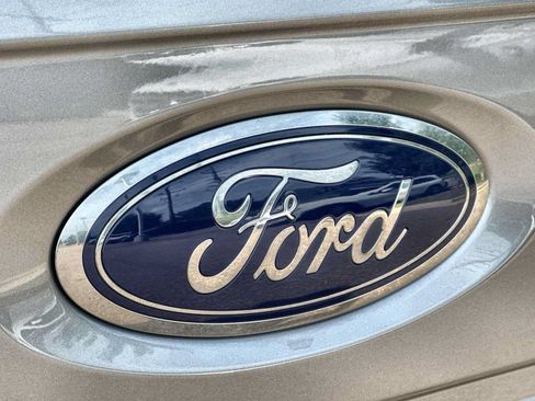 Used 2022 Ford F150 XLT w/ Trailer Tow Package AWD/4WD image 17