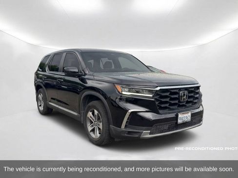 Used 2023 Honda Pilot EX-L image 3