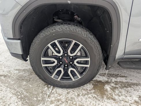 Used 2024 GMC Sierra 1500 AT4 w/ AT4 Premium Package image 17