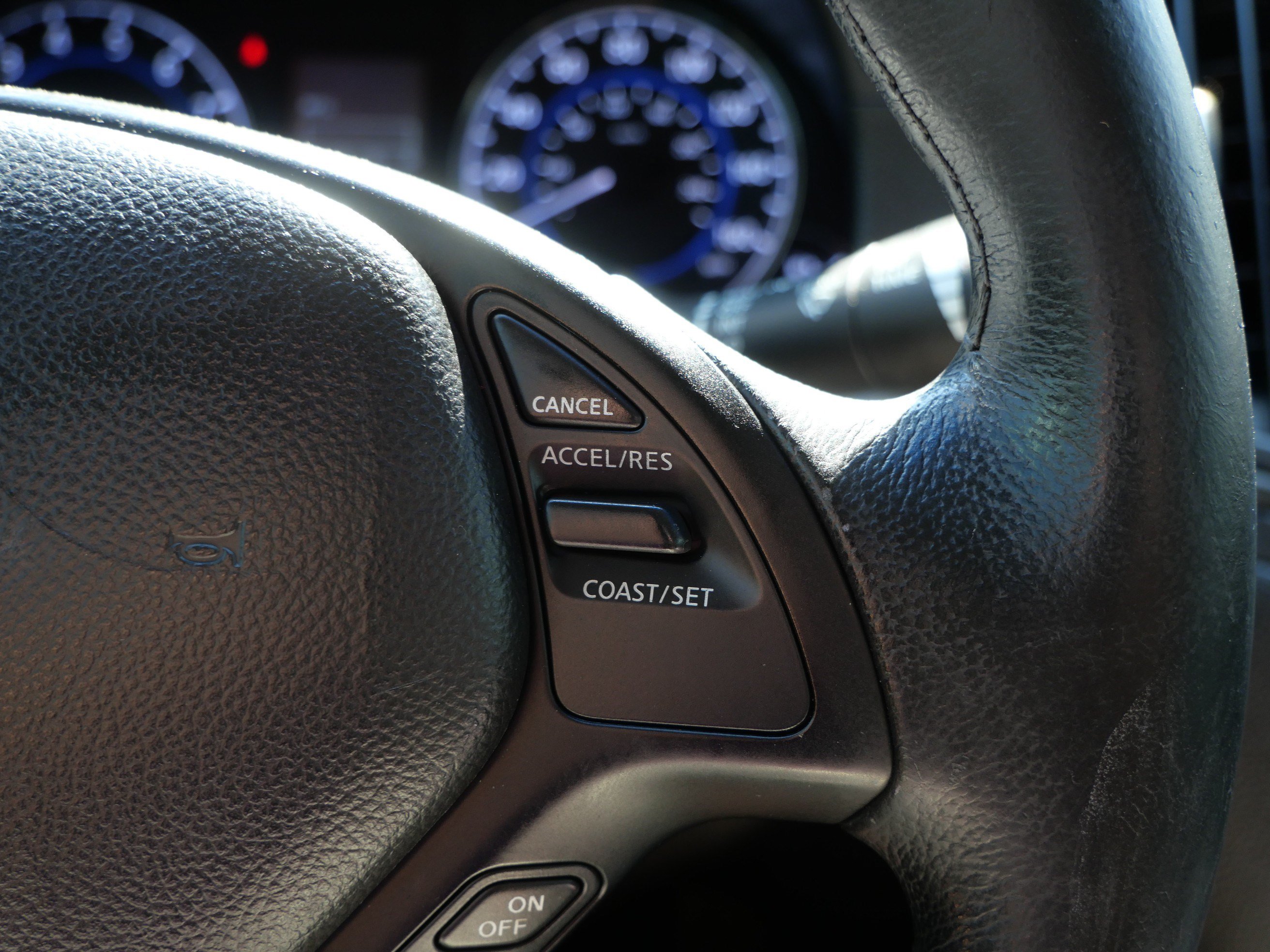 Used 2013 INFINITI G37 x Sedan w/ Premium Pkg AWD/4WD image 29