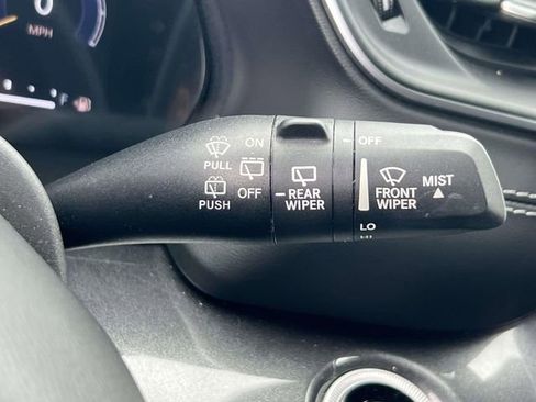 Used 2023 Jeep Grand Cherokee Altitude AWD/4WD image 24