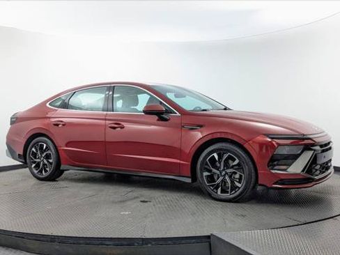 Used 2024 Hyundai Sonata SEL FWD image 9