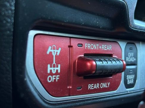 Certified 2022 Jeep Wrangler Unlimited Rubicon w/ Xtreme Recon 35" Tire Package image 44