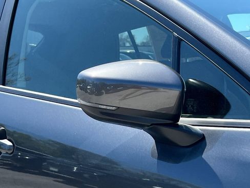 Certified 2025 Subaru Crosstrek 2.0i Premium image 8