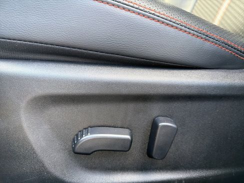 Used 2025 Nissan Altima 2.5 SR image 11