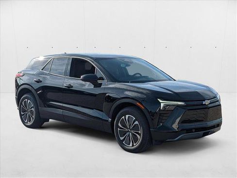 New 2025 Chevrolet Blazer EV LT AWD/4WD image 5