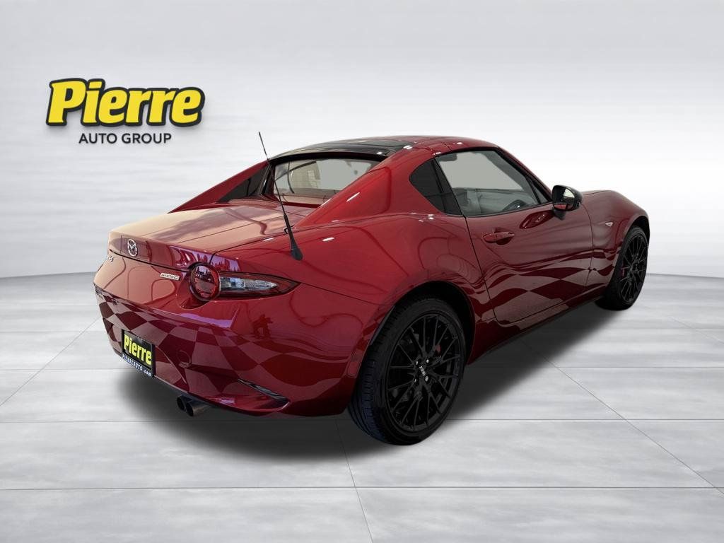 Used 2022 MAZDA MX-5 Miata Club RWD image 5