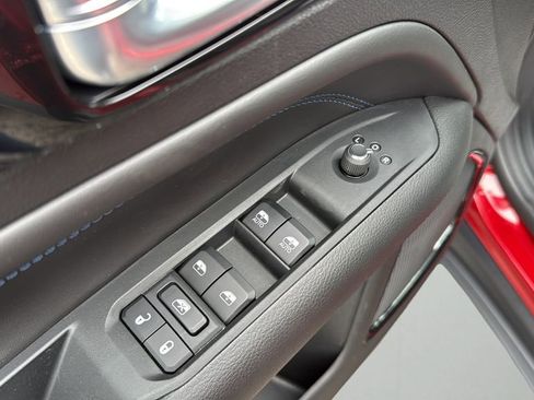 New 2026 Jeep Compass Limited w/ Sun, Sound & Navigation Group AWD/4WD image 25