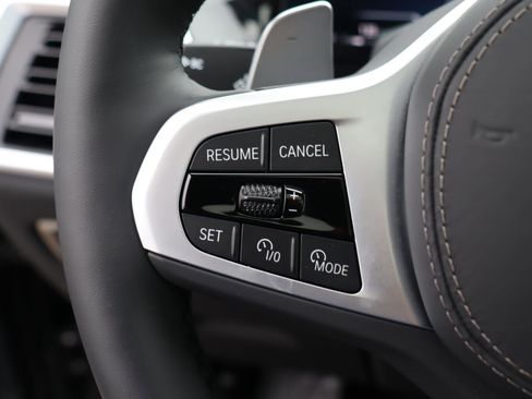 Used 2026 BMW X7 xDrive40i w/ Dynamic Handling Package image 22