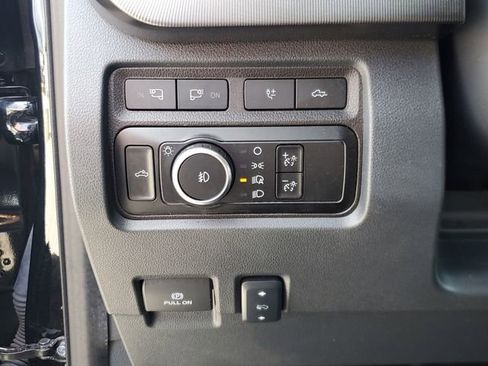 Used 2024 Ford F250 Platinum AWD/4WD image 23