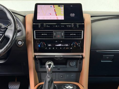 Used 2023 INFINITI QX80 Sensory w/ Cargo Package RWD image 6