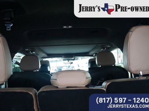 Used 2025 Lincoln Navigator L Black Label image 22