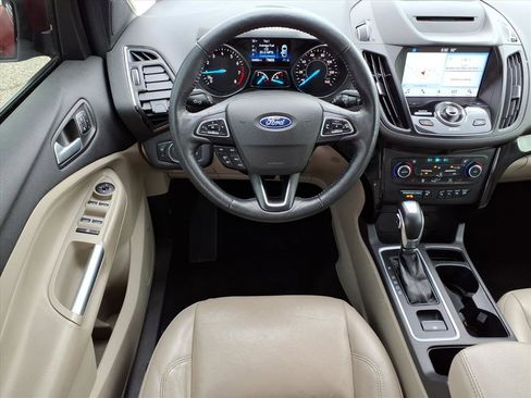 Used 2018 Ford Escape Titanium image 14