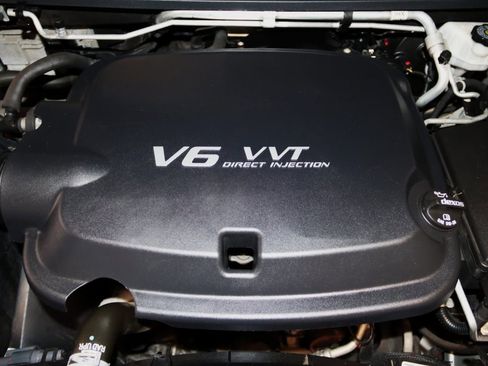 Used 2018 GMC Canyon All Terrain w/ Trailering Package image 79