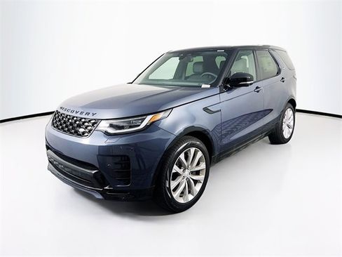 Used 2024 Land Rover Discovery Dynamic SE image 1